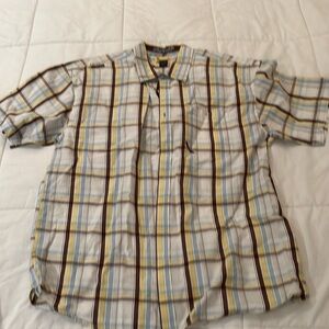 Akademiks short sleeve button down